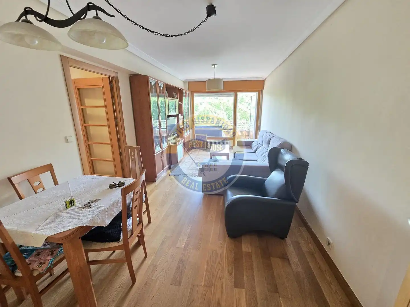 Wohnzimmer von Wohnung zur Miete in Vigo  mit Heizung, Parkett und Möbliert