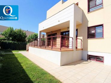 Bungalow con balcone in vendita a Almajada - Ravel