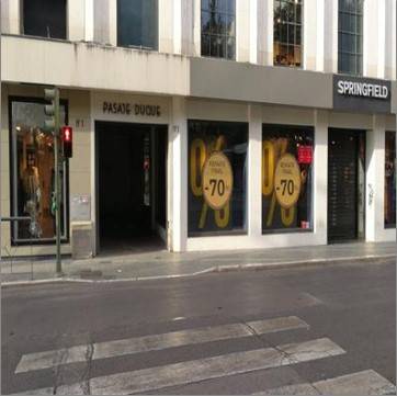 Garaje en Venta en Encarnación - Regina