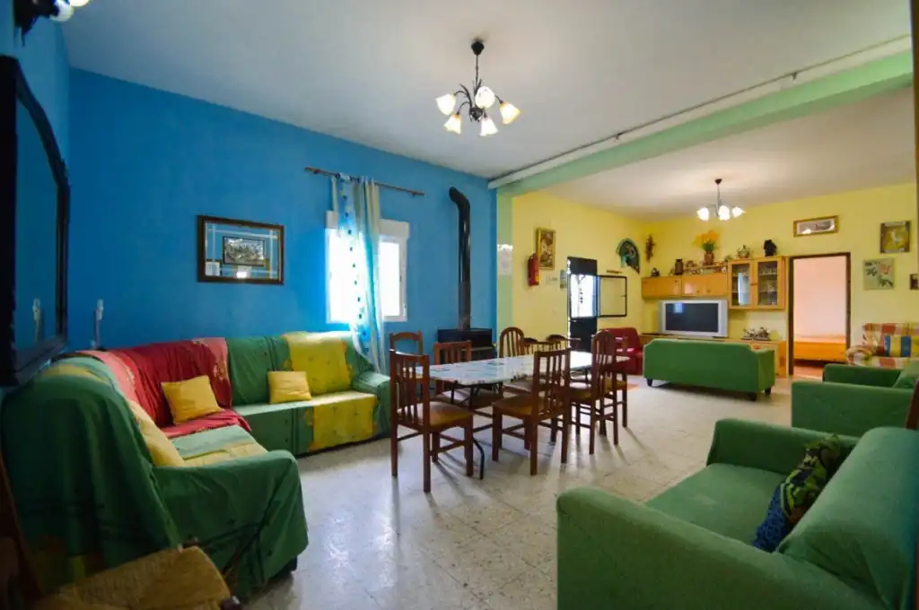 Sala d'estar de Finca rústica en venda en Archidona amb Jardí privat, Terrassa i Traster