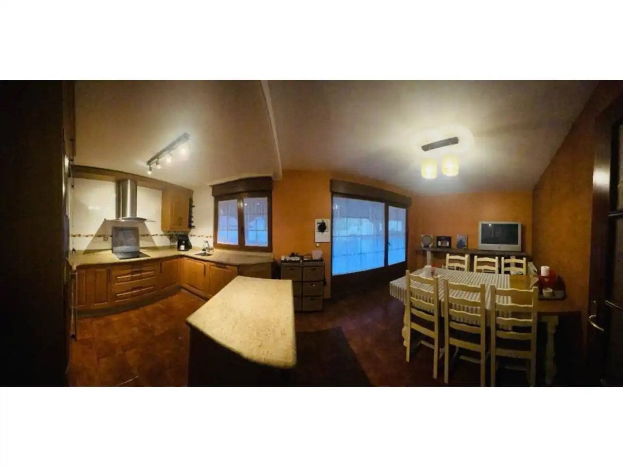Cocina de Casa adosada en venta en Santa María de Cayón con Calefacción, Terraza y Amueblado
