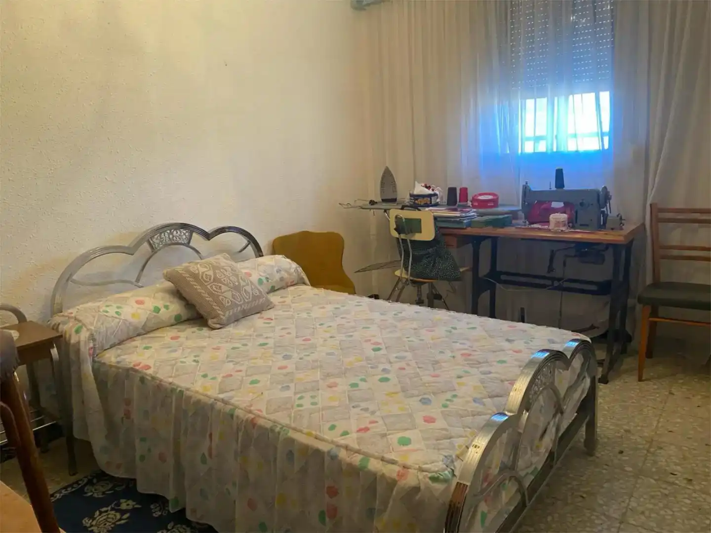 Dormitori de Casa adosada en venda en Belchite amb Aire condicionat i Balcó