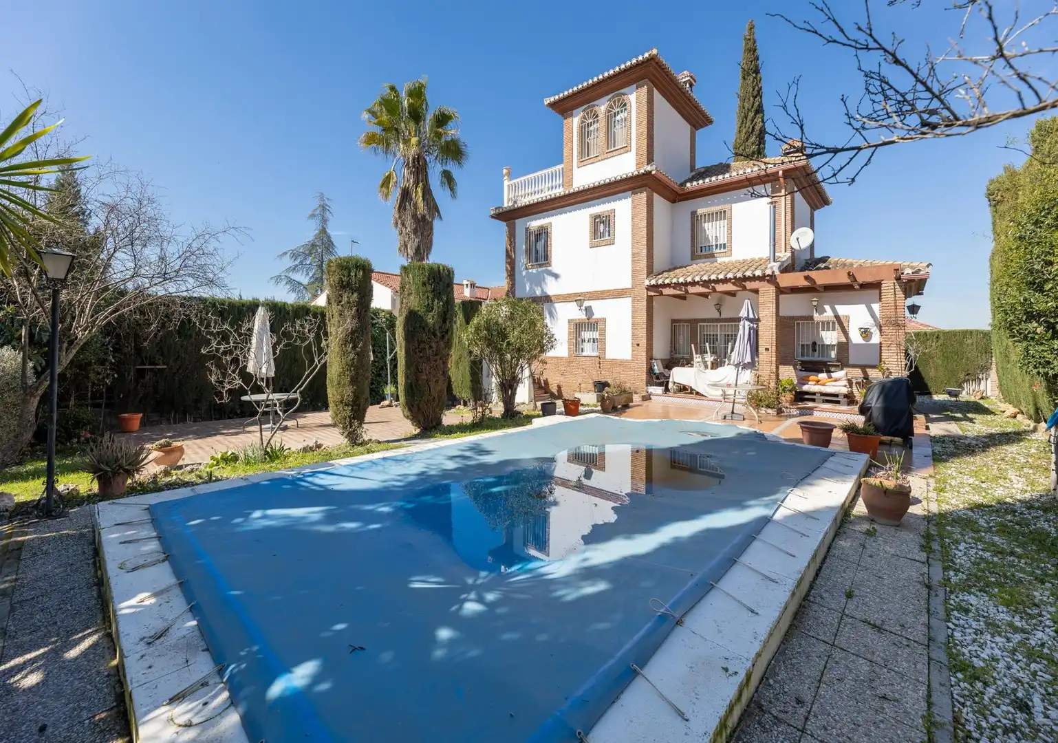 Jardín de Casa o chalet en venta en Peligros con Trastero y Piscina