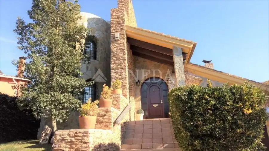 Casa o xalet en venda a Alfinach - Los Monasterios