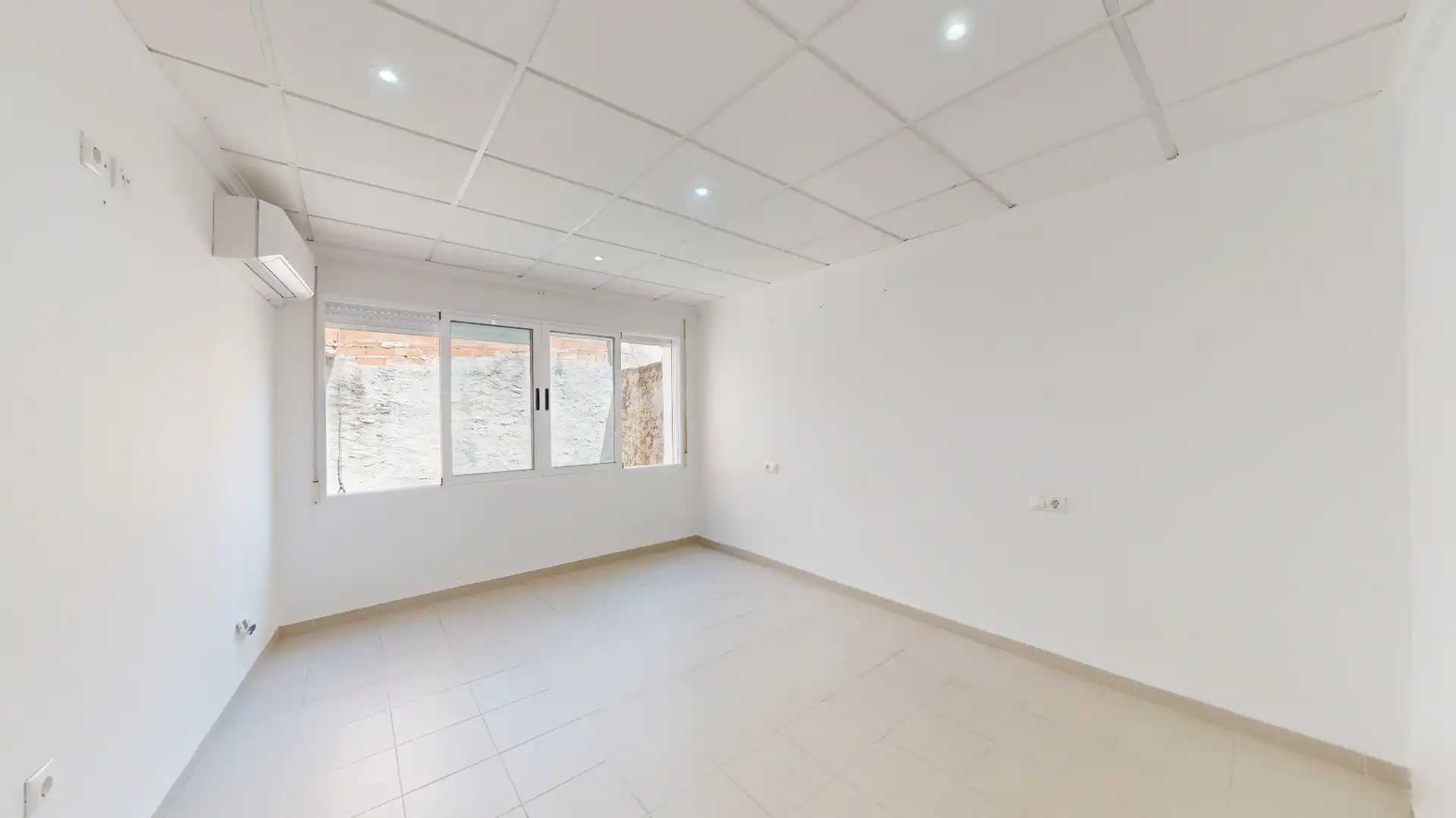 Casa adosada en venta en L'Orxa / Lorcha con Aire acondicionado, Terraza y Trastero