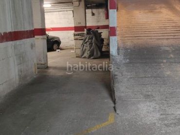 Einzelparkplatz zur Miete in Carrer Ramon Llull 23