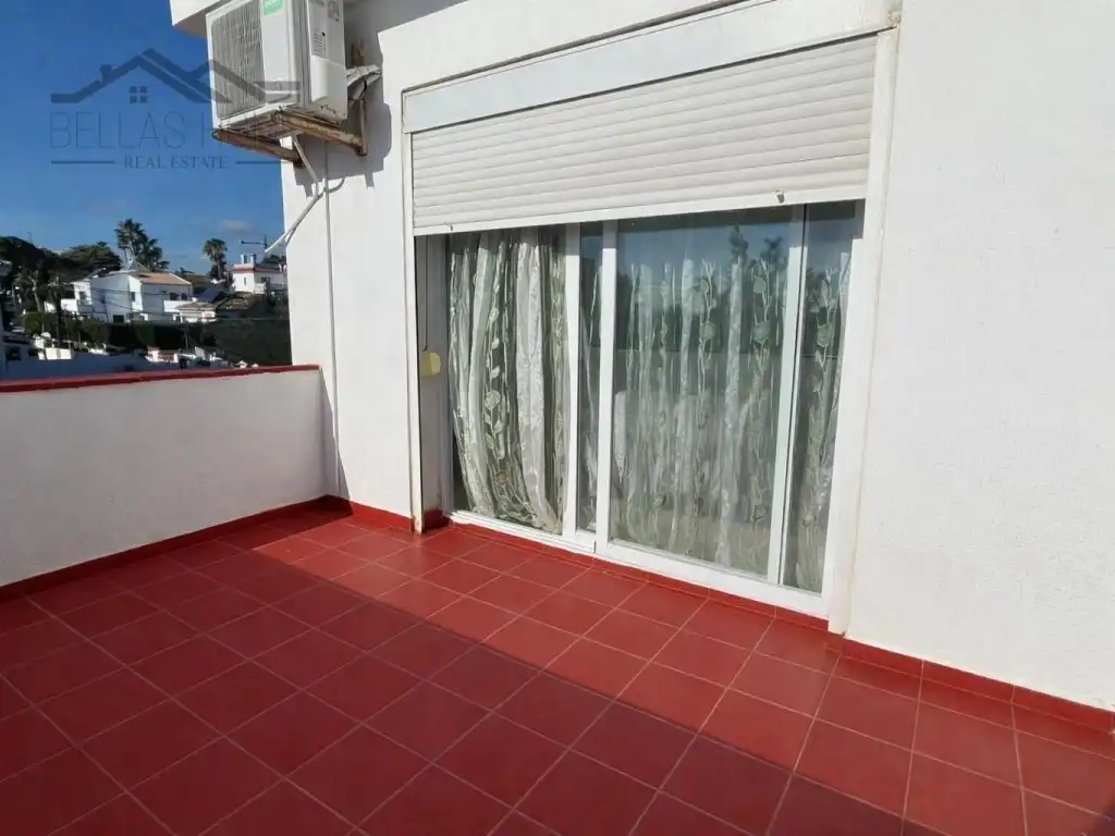 Terrassa de Casa adosada en venda en Estepona amb Aire condicionat