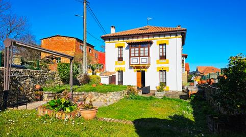 Foto 3 de Casa o xalet en venda a Plaza de Pumarín, 29, Caravia, Asturias