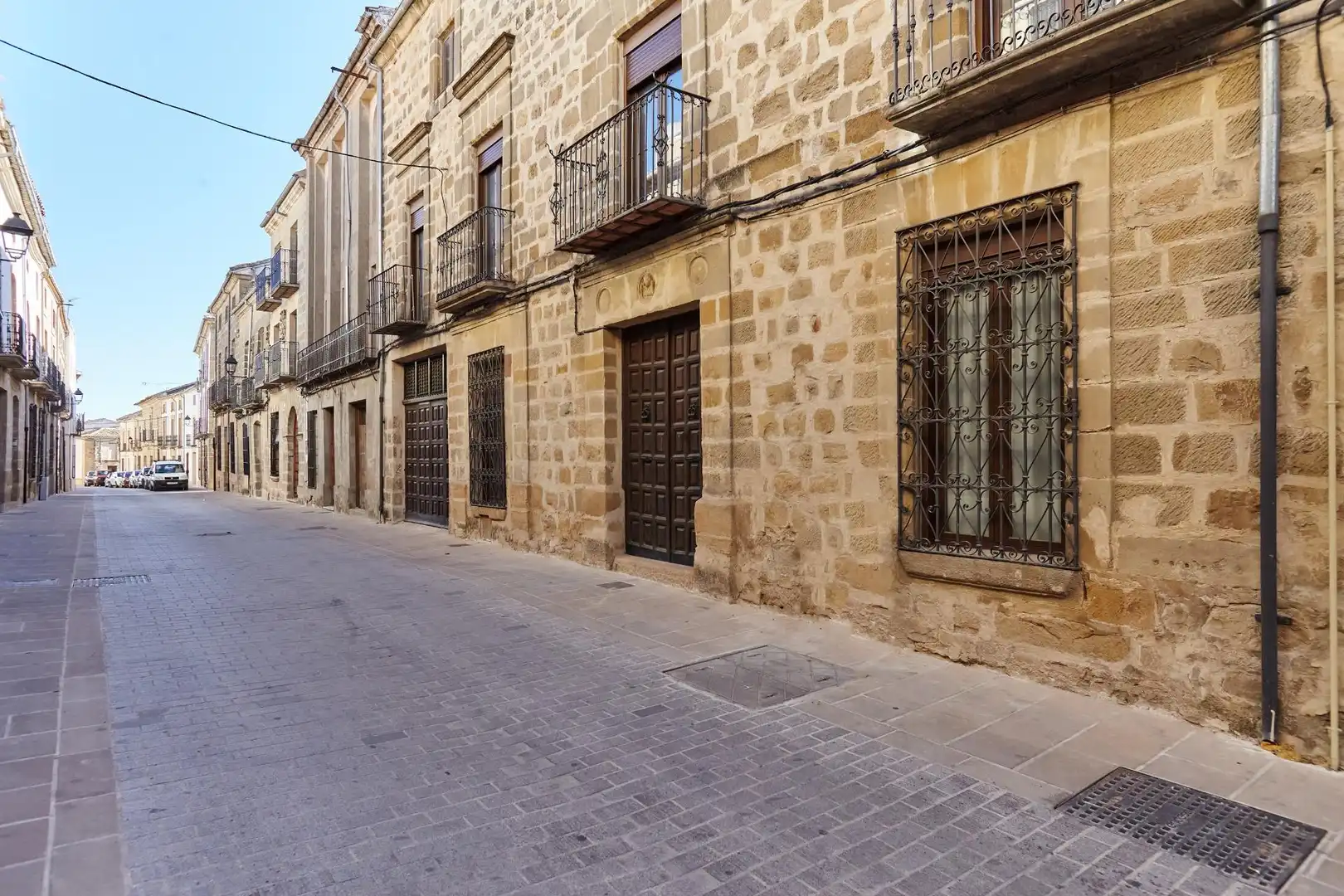 Vista exterior de Casa o xalet en venda en Baeza amb Aire condicionat, Calefacció i Terrassa