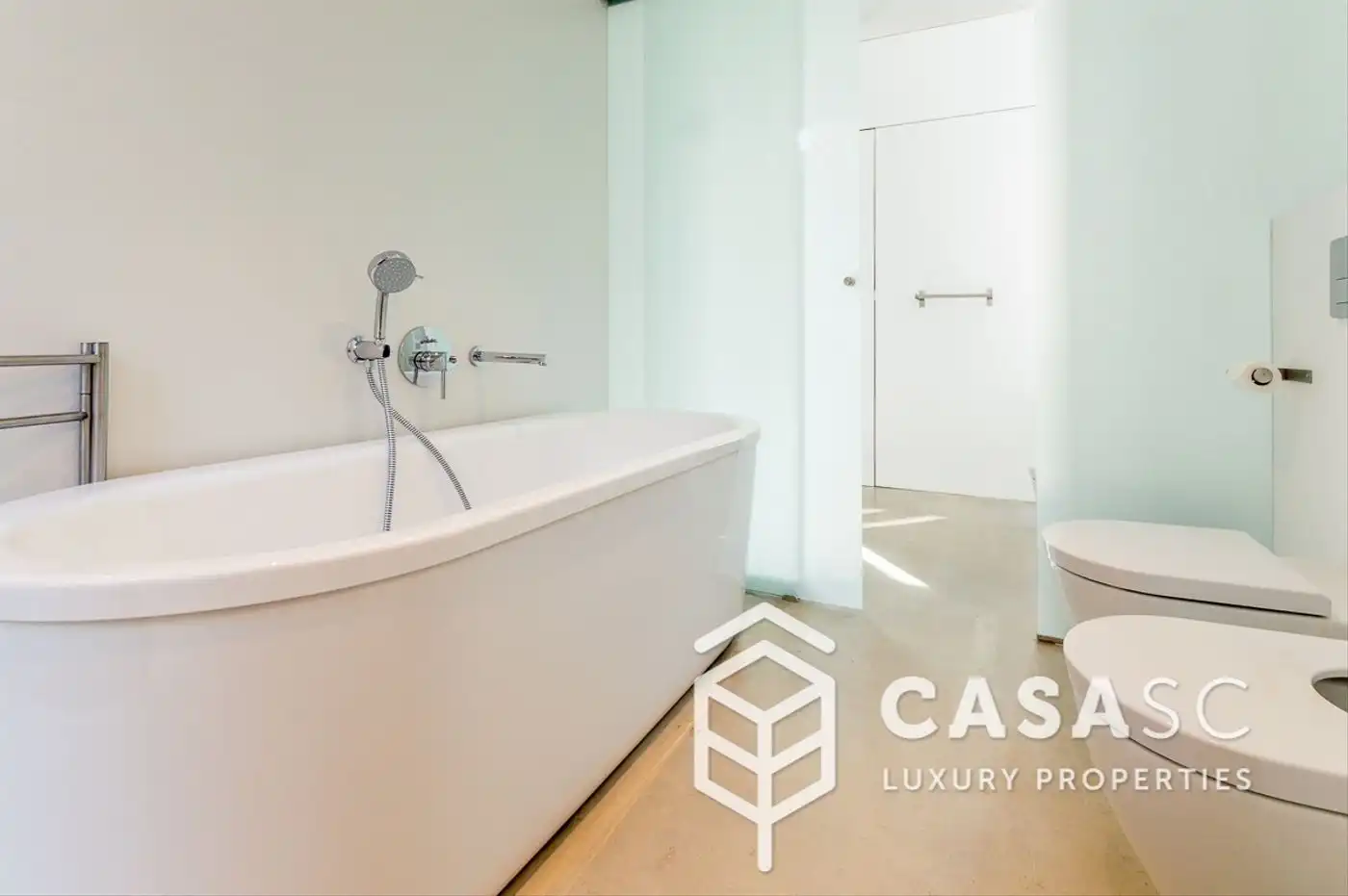 Bathroom of Houses for sale in Sant Cugat del Vallès  with Air Conditioner, Heating and Private garden