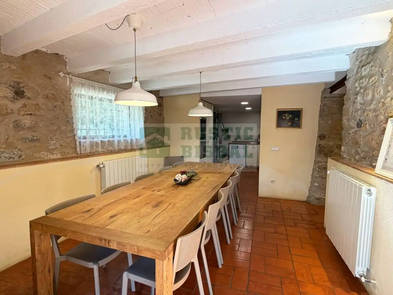 Comedor de Finca rústica de alquiler en Vilademuls con Aire acondicionado, Calefacción y Jardín privado