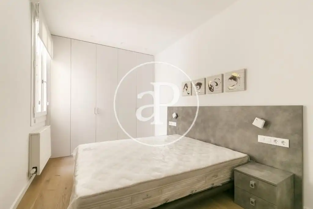 Habitación de Piso de alquiler en Barcelona con Aire acondicionado, Calefacción y Amueblado