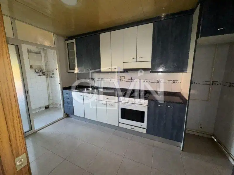 Kitchen of Flat for sale in Mollet del Vallès  with Balcony