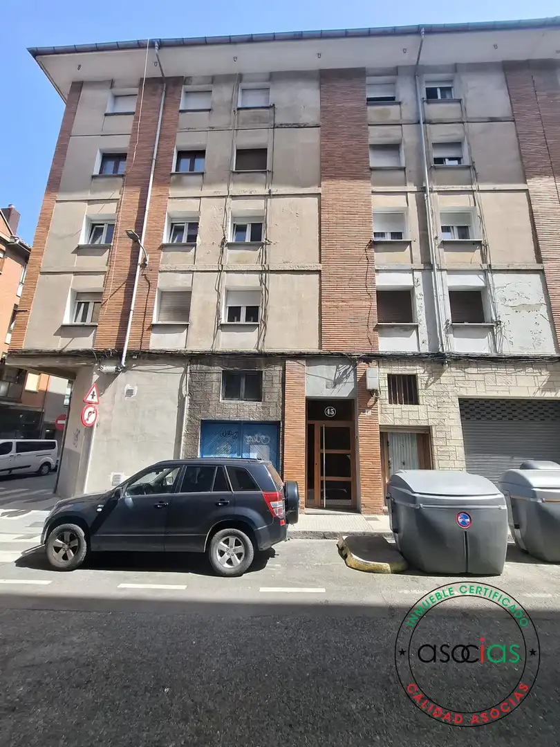 Vista exterior de Pis en venda en Gijón 