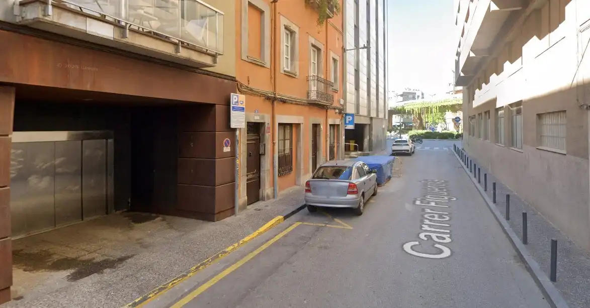 Vista exterior de Garaje en venta en Girona