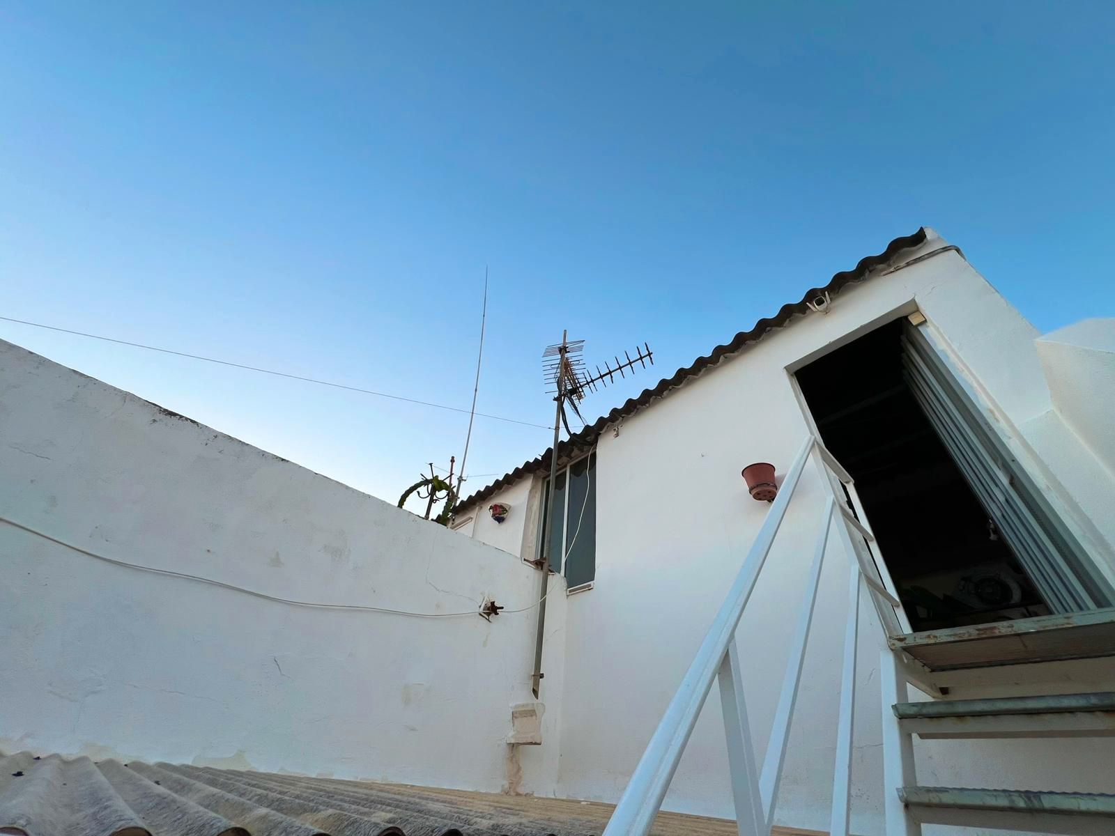 Single-family semi-detached for sale in Santa Ana