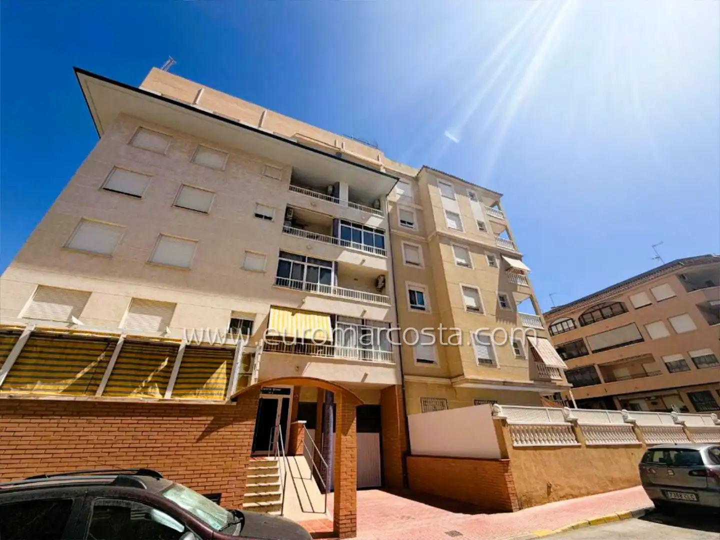 Exterior view of Flat for sale in Guardamar del Segura  with Air Conditioner, Heating and Terrace