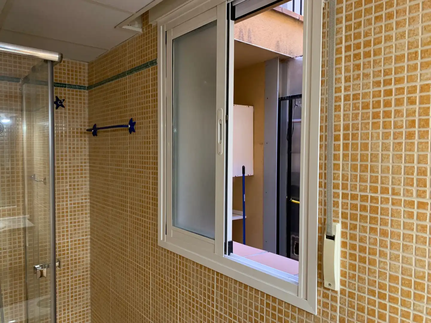 Appartement compact avec terrasse à vendre à Carrer d'Antoni Roig, imagen 20