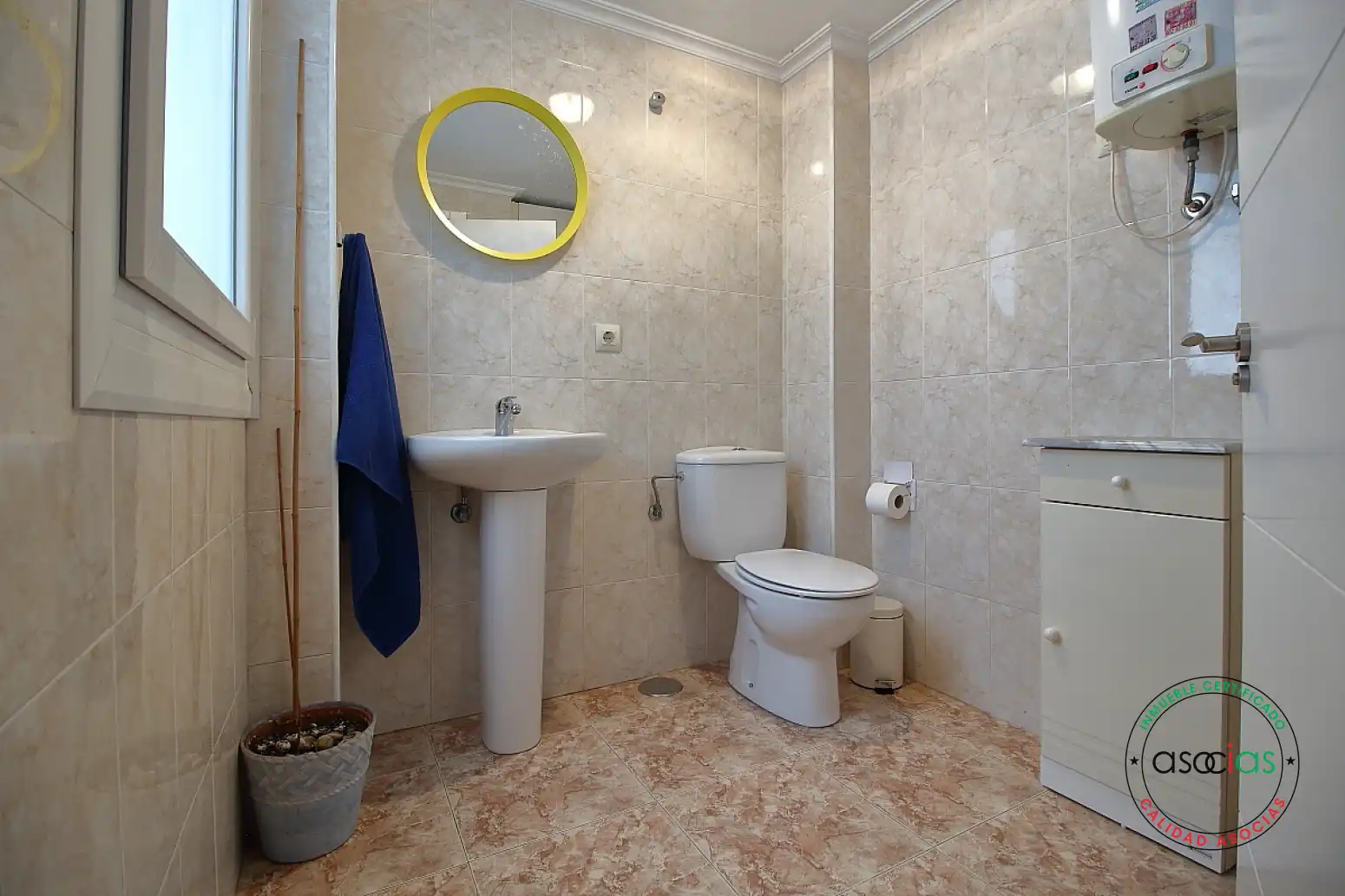 Baño de Oficina en venta en Gijón  con Calefacción