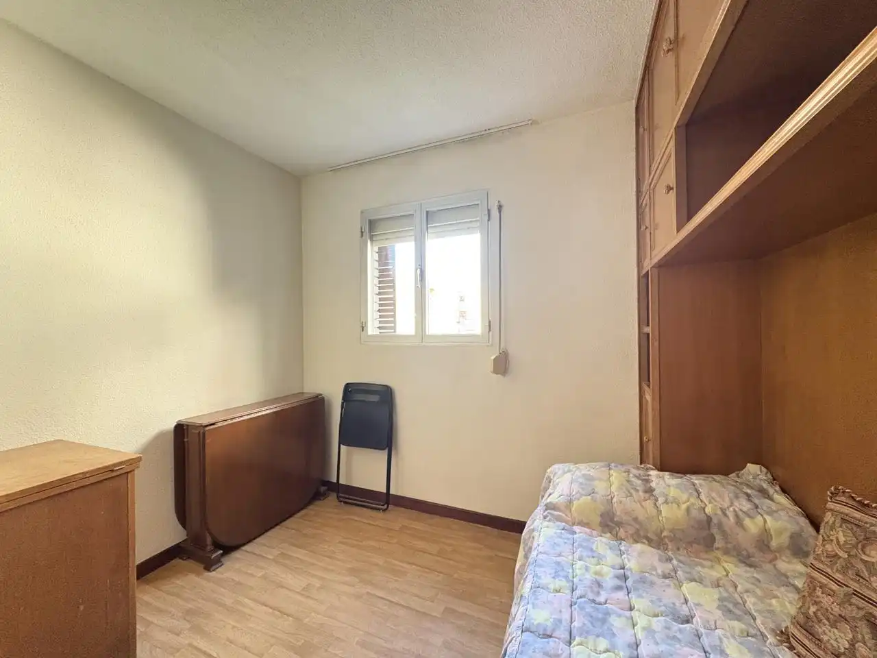 Schlafzimmer von Wohnung zur Miete in Madrid mit Klimaanlage, Heizung und Parkett