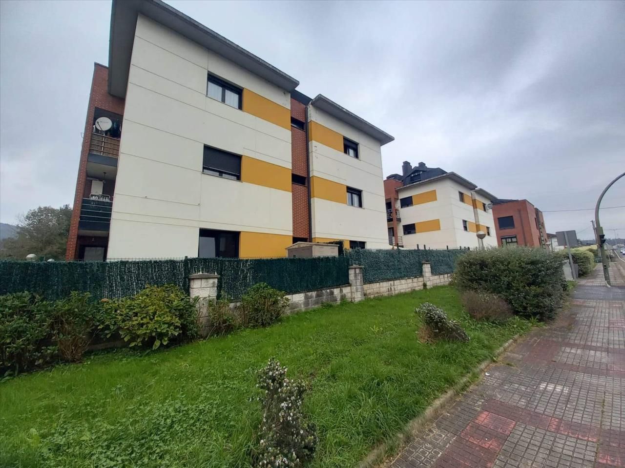 Exterior view of Garage for sale in Santa María de Cayón