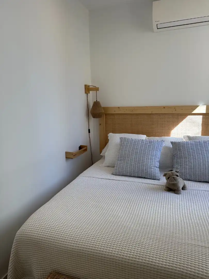 Schlafzimmer von Wohnung zur Miete in Madrid mit Klimaanlage, Heizung und Möbliert