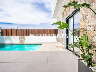 Villa con balcone in vendita a Roldán