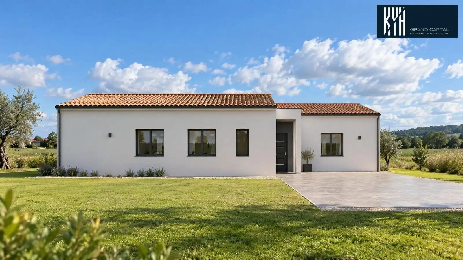 Casa con jardín en venta en Calle Miquel Marti i Pol