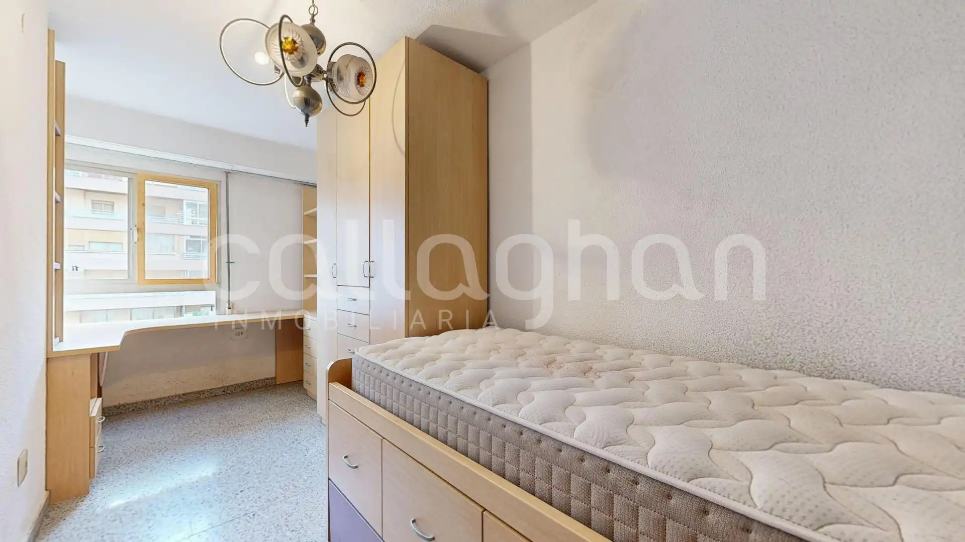Habitación de Piso en venta en Valencia con Terraza y Balcón