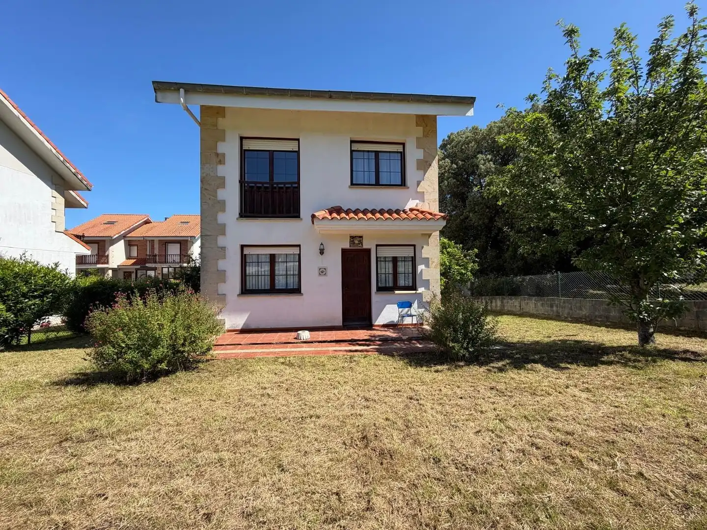Exterior view of Houses for sale in Argoños   with Heating, Private garden and Terrace