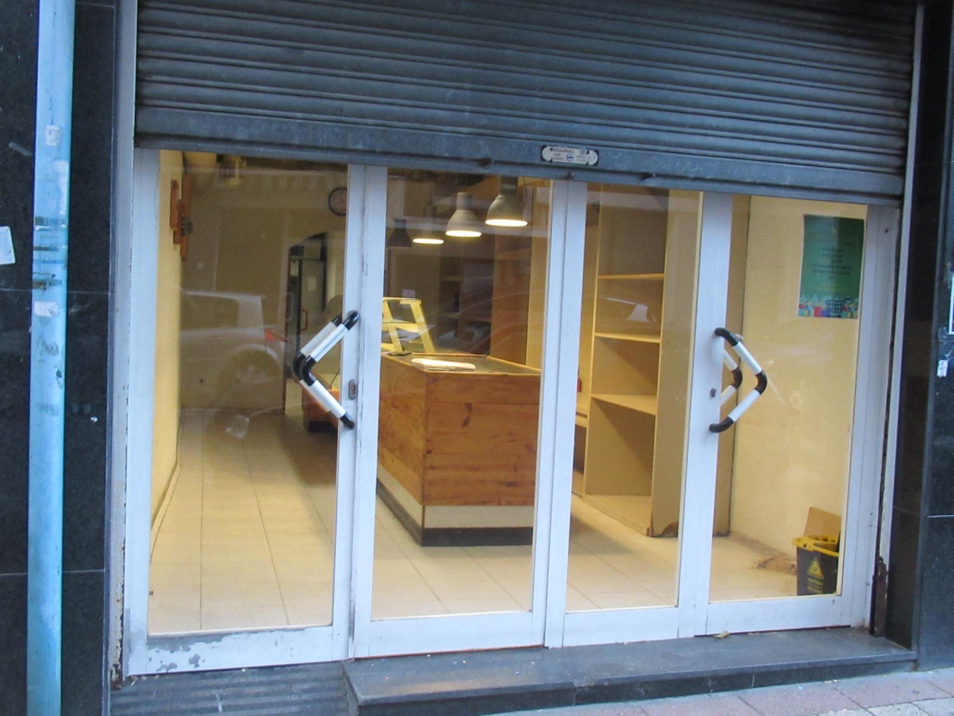 Premises for sale in Usansolo