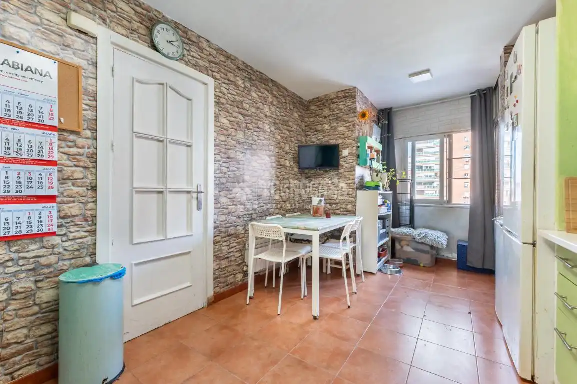 Vista exterior de Piso en venta en Madrid con Aire acondicionado y Calefacción
