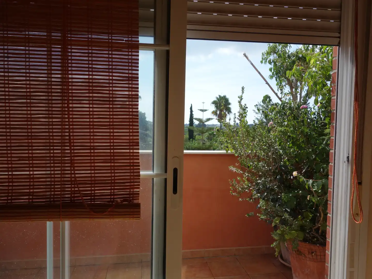 Terrassa de Casa adosada en venda en Almazora / Almassora amb Aire condicionat, Calefacció i Jardí privat