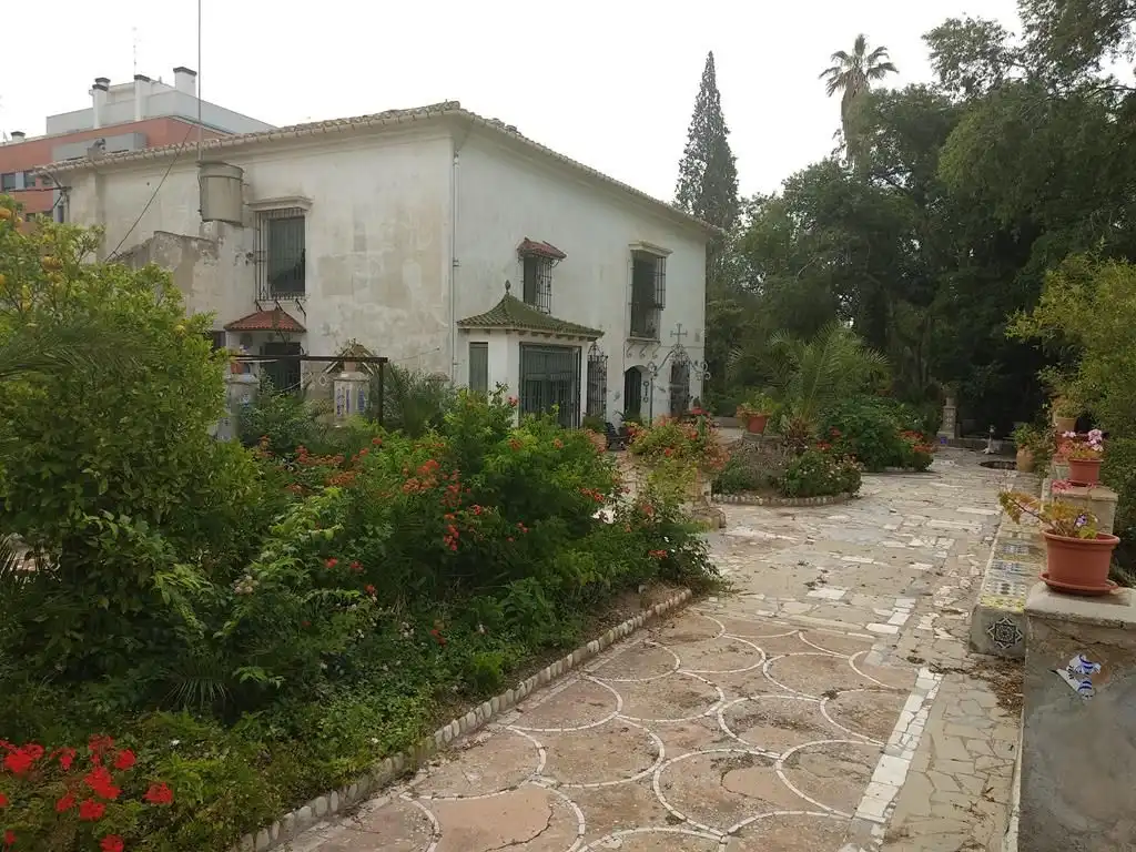 Garden of Country homes for sale in Almazora / Almassora
