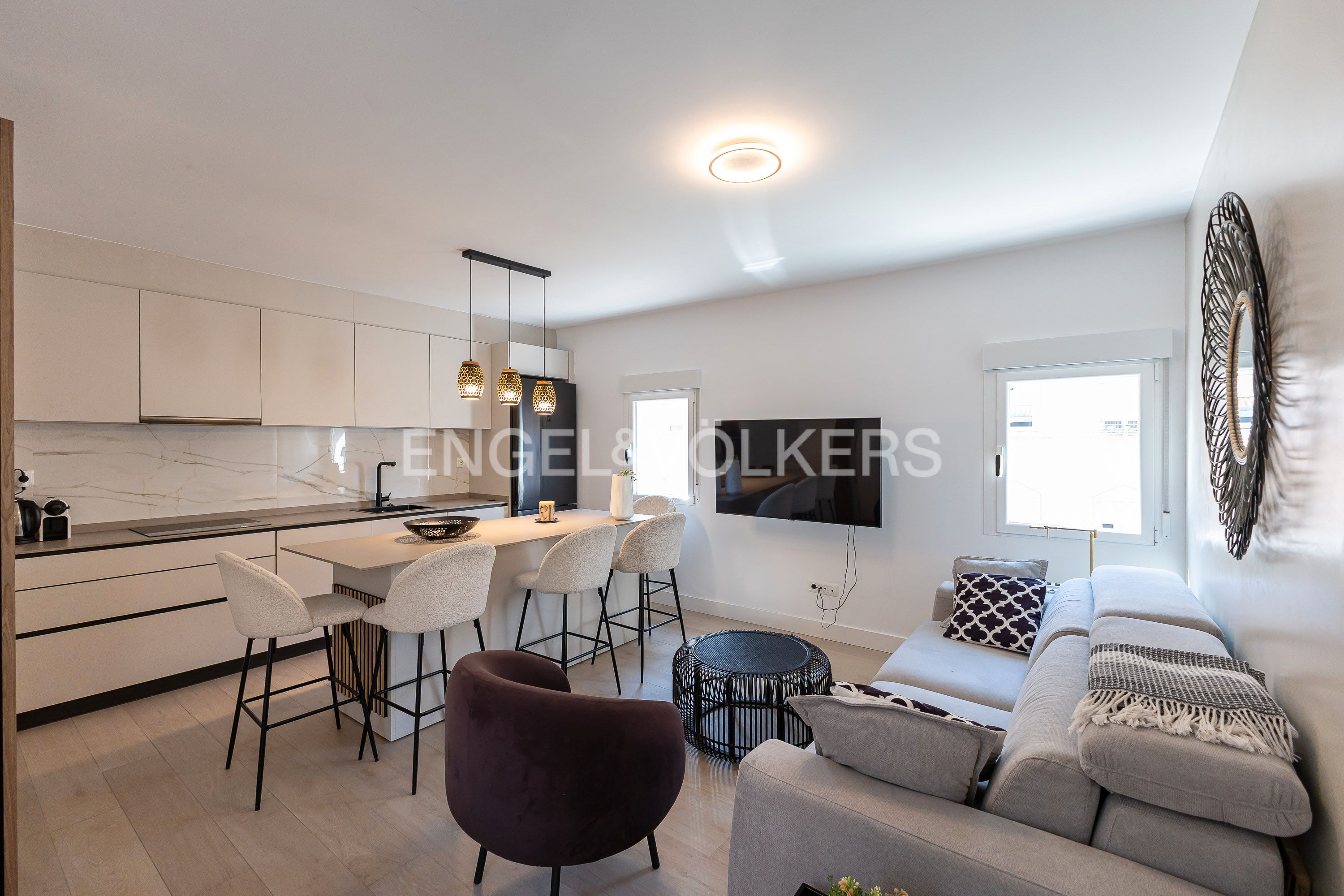 Living room of Apartment for sale in  Madrid Capital  with Air Conditioner, Heating and Parquet flooring