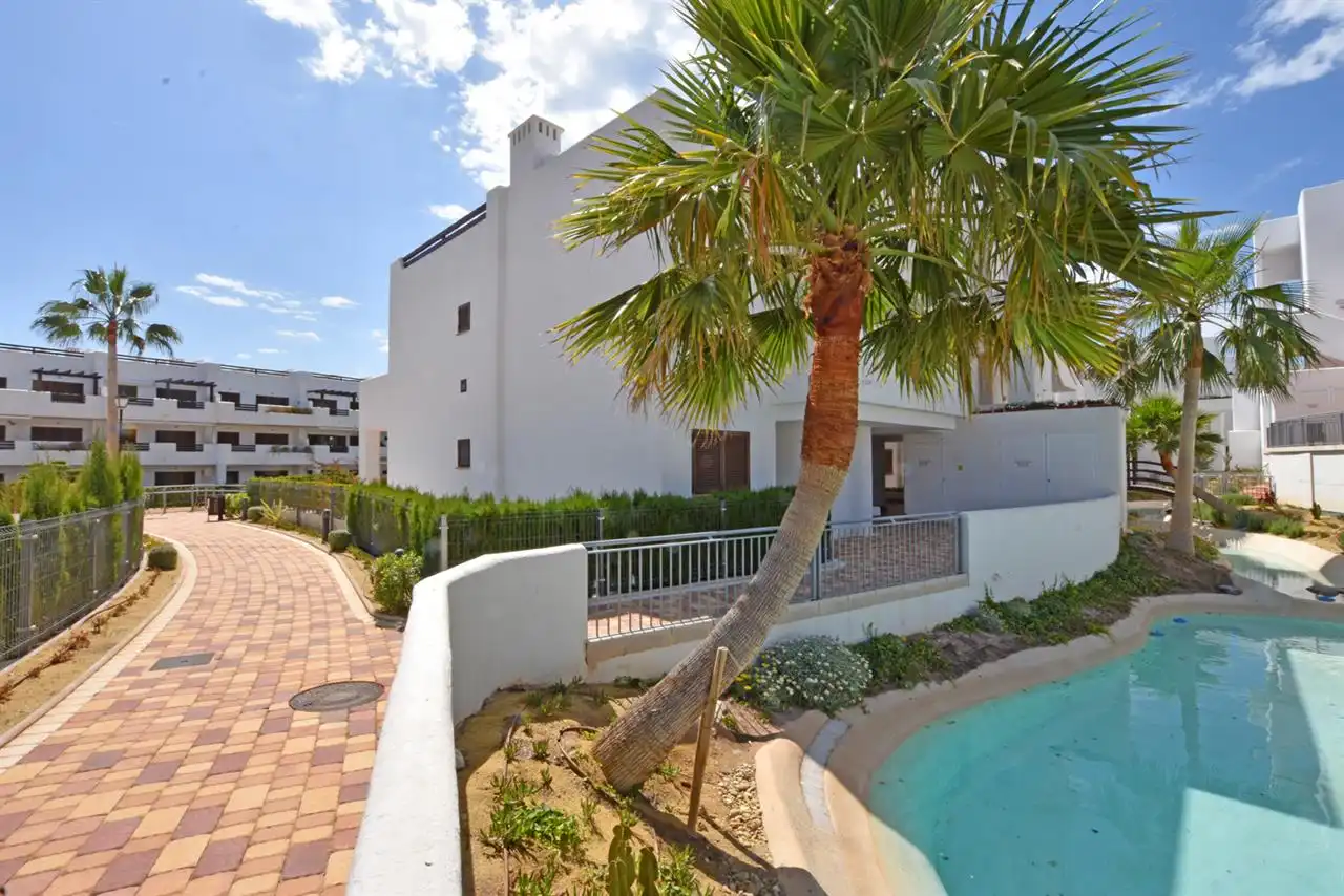 Vista exterior de Apartamento en venta en Pulpí con Aire acondicionado, Piscina y Amueblado