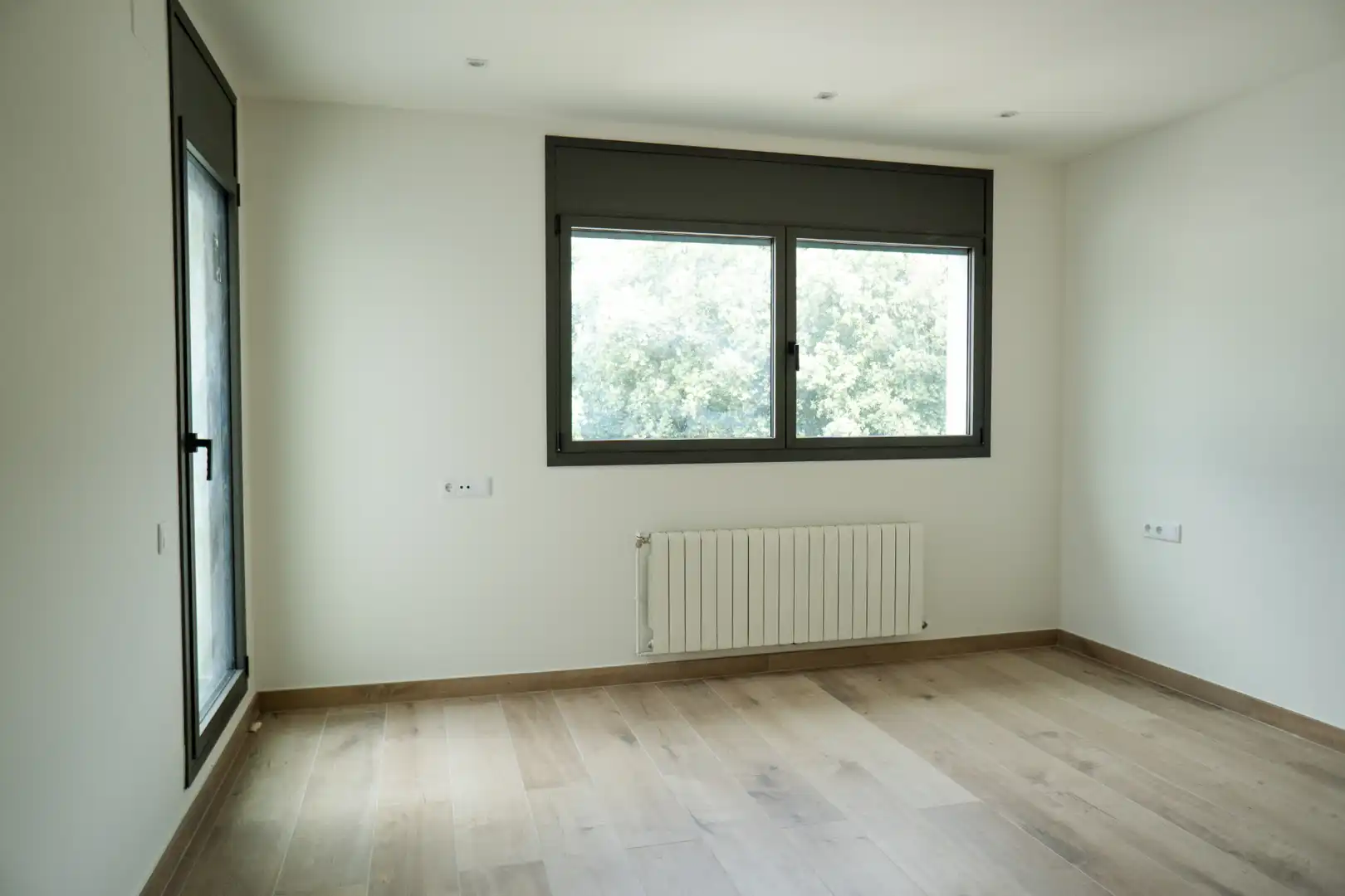 Schlafzimmer von Einfamilien-Reihenhaus zum Verkauf in Sant Esteve de Palautordera mit Heizung, Privatgarten und Terrasse