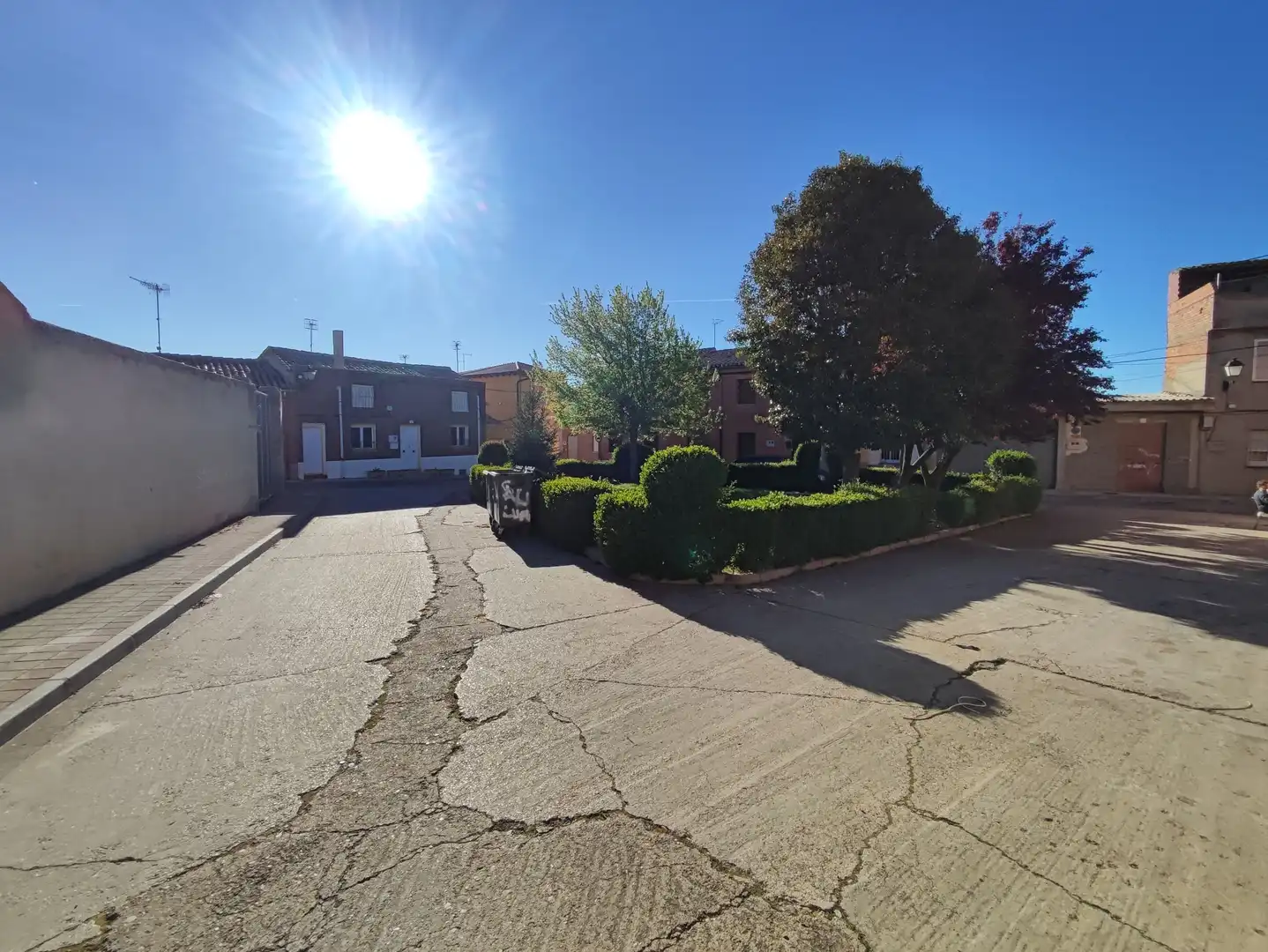 Vista exterior de Finca rústica en venta en Paredes de Nava con Jardín privado y Trastero