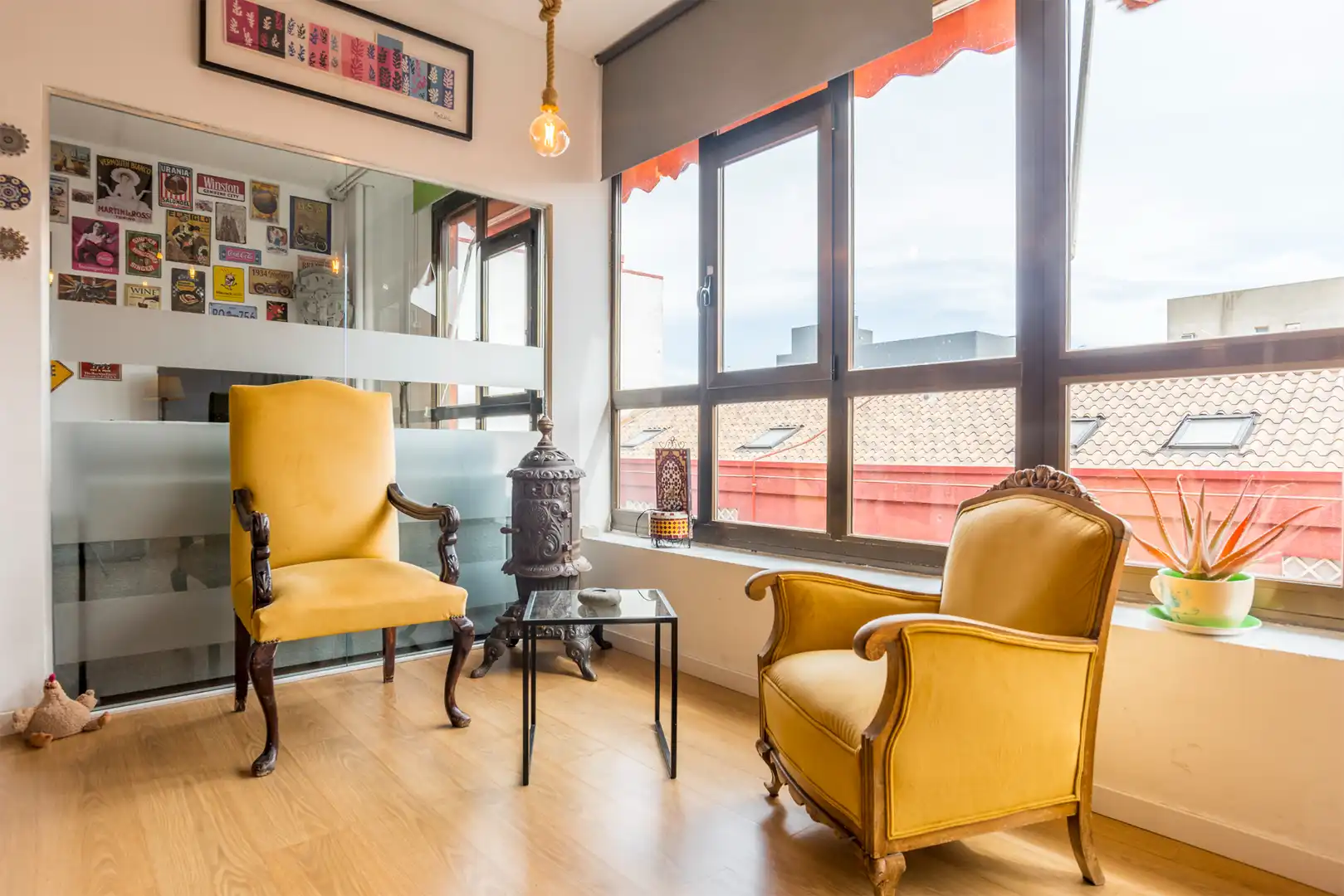 Sala de estar de Nave industrial en venta en Madrid