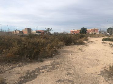 Rustikales Grundstück zum Verkauf in Zona Carrús