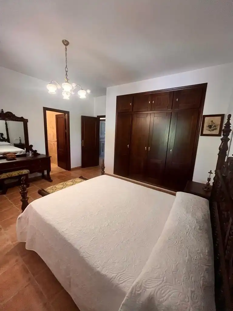 Dormitori de Casa o xalet en venda en Córdoba amb Aire condicionat, Jardí privat i Terrassa