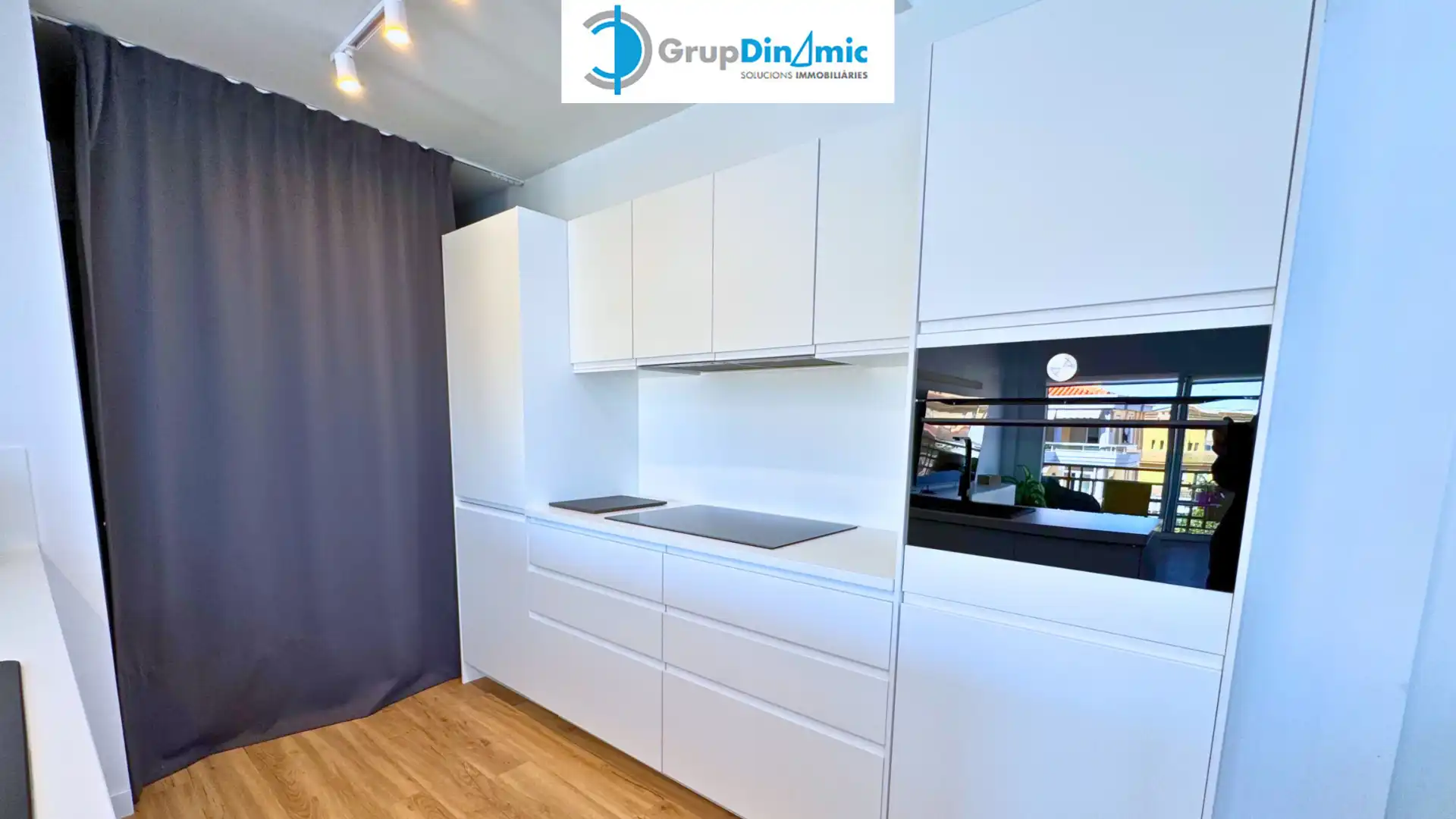 Dúplex con terraza en venta en Avinguda Catalunya, imagen 23