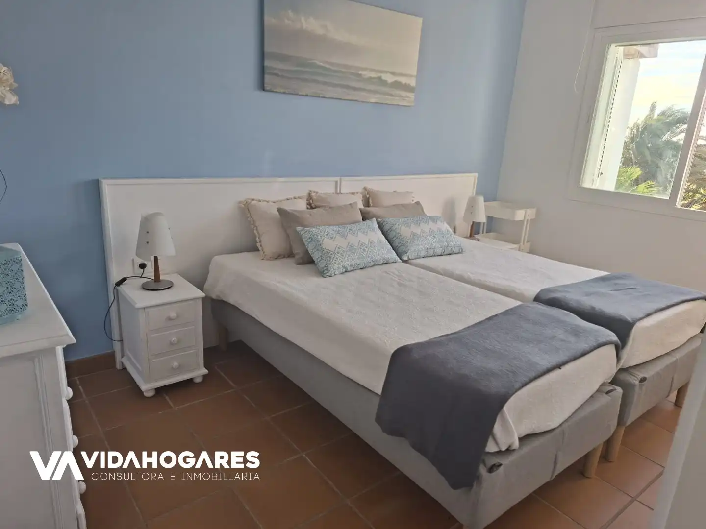 Habitación de Piso de alquiler en Rota con Piscina y Amueblado
