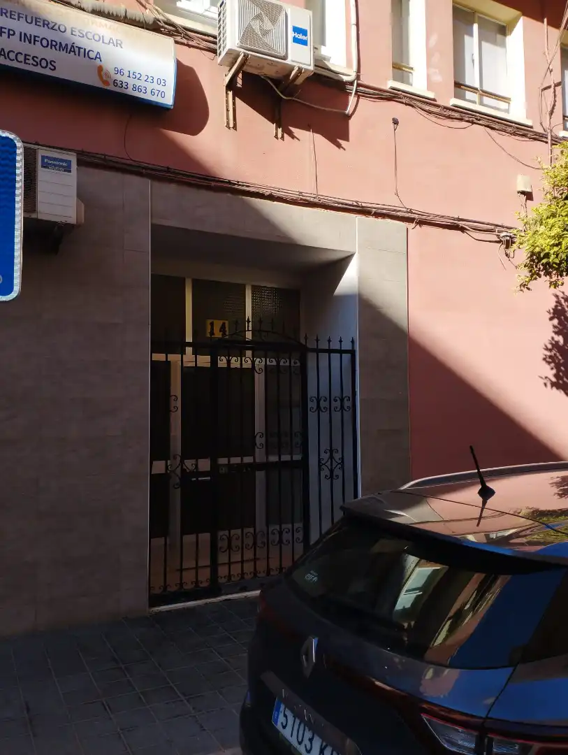 Locale commerciale in vendita a Carrer Jesús Morante Borrás, imagen 5