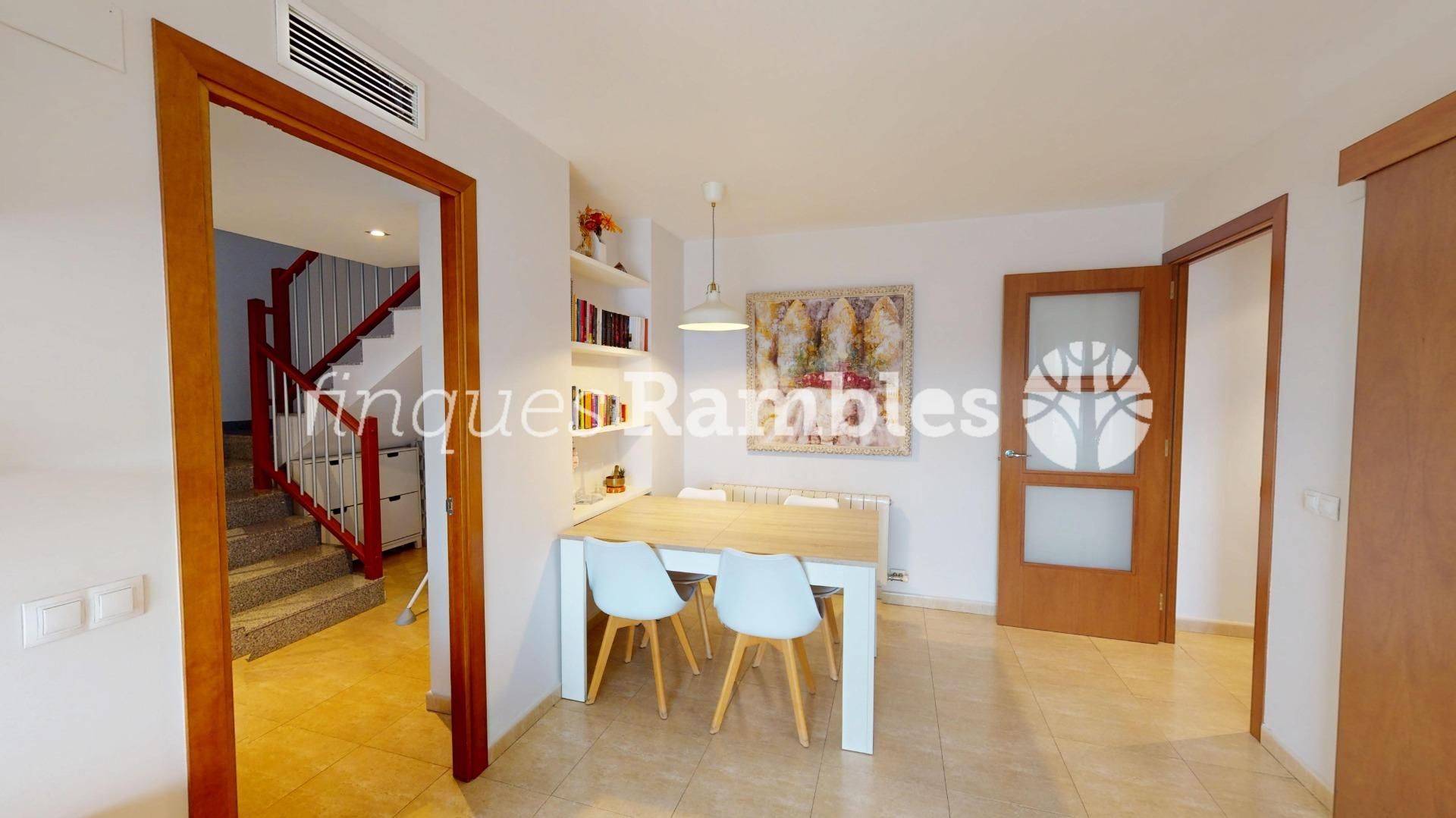 Comedor de Dúplex en venta en Igualada con Aire acondicionado, Calefacción y Terraza
