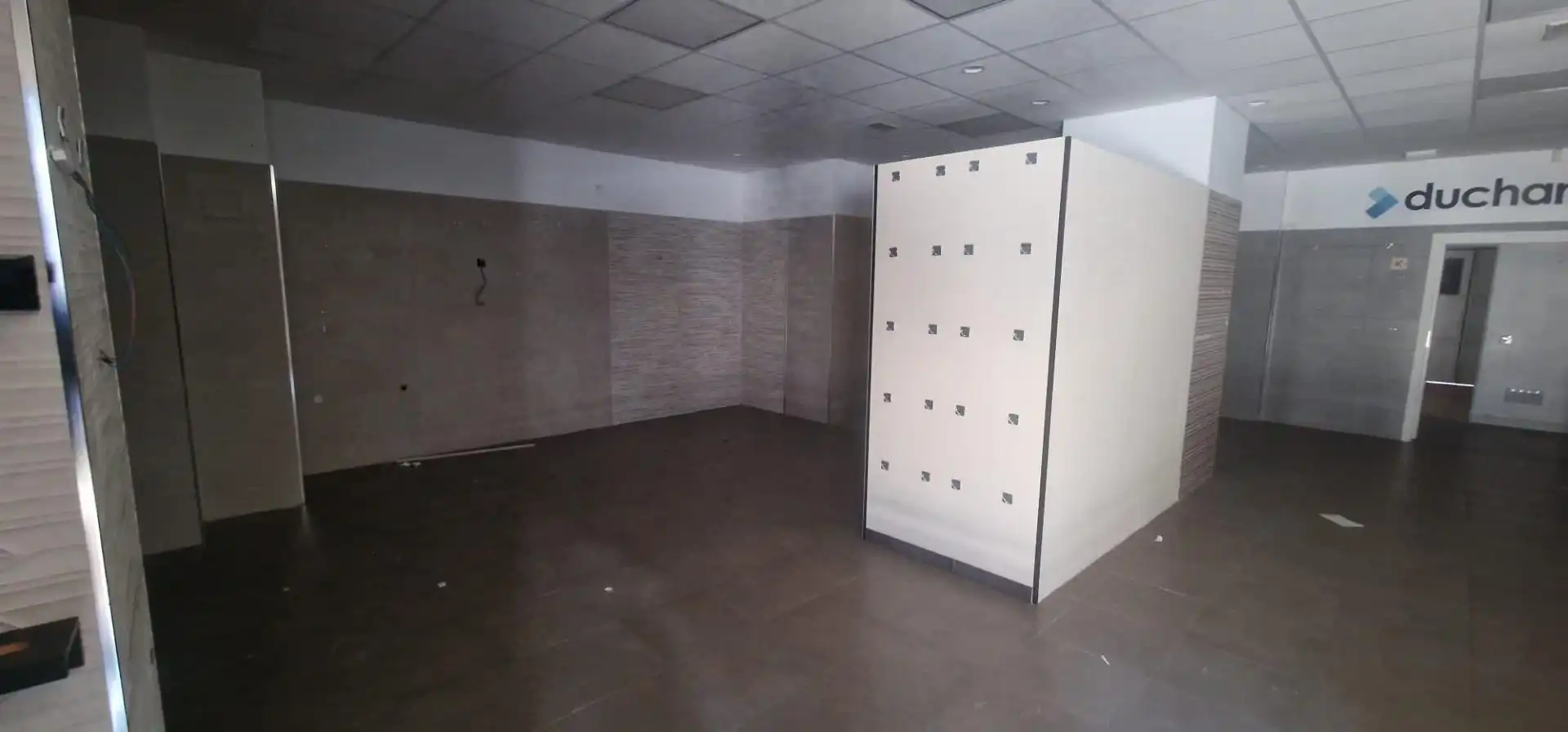 Business premises for sale in Avenida de la Constitución 21, imagen 4