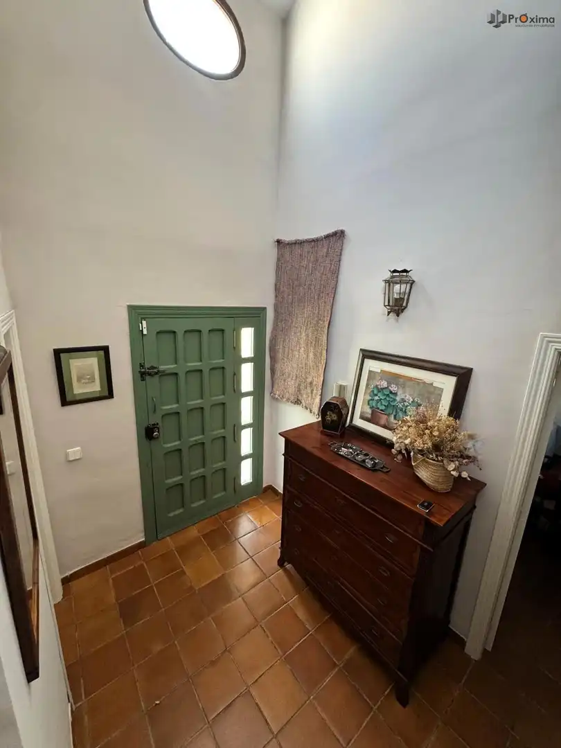 Houses for sale in Écija  with Air Conditioner, Terrace and Storage room
