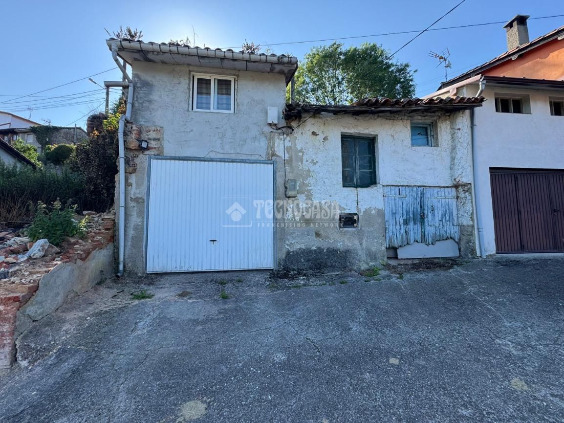 Exterior view of Country house for sale in Bimenes