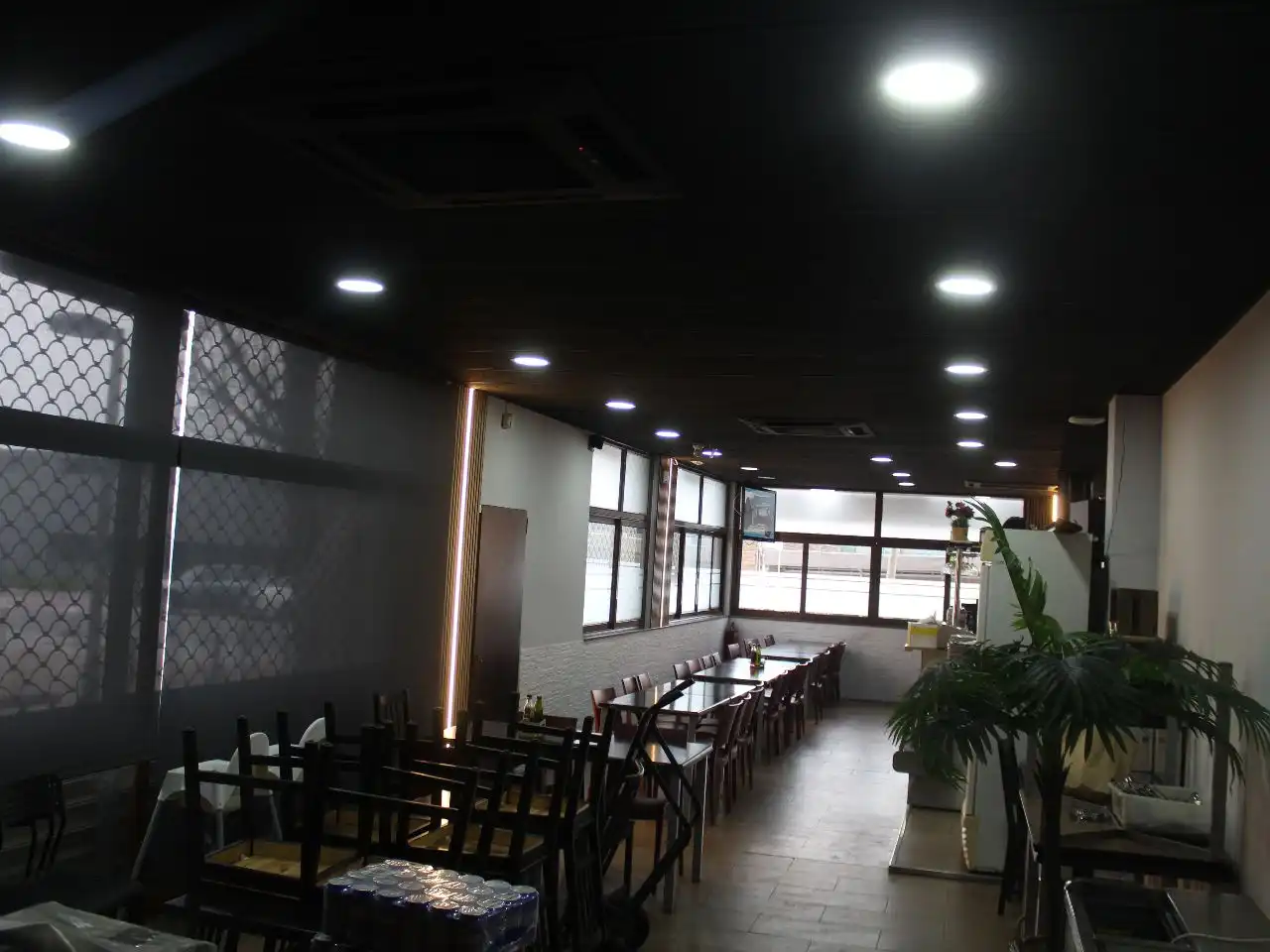 Local comercial en traspaso en av filadores 11-13, imagen 7