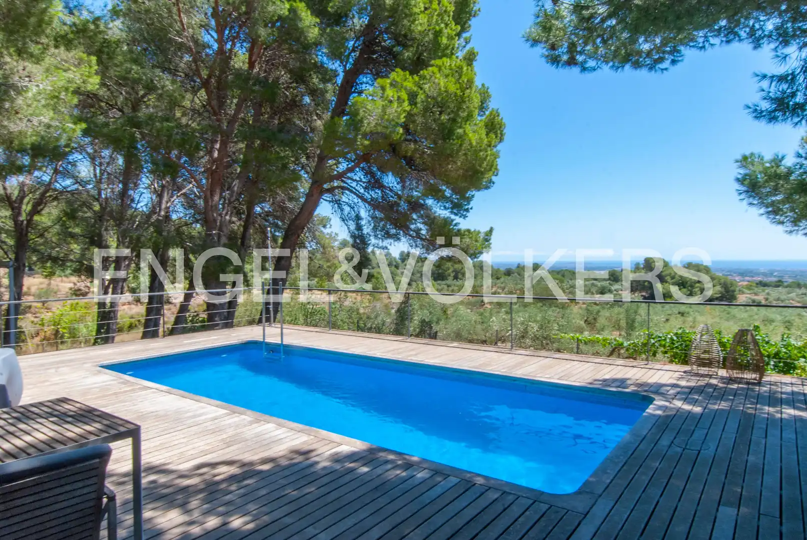 Piscina de Casa o xalet en venda en Riudecanyes amb Aire condicionat, Jardí privat i Terrassa